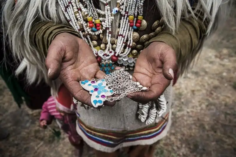 wanderlust-bo-toc-bi-voi-van-hoa-song-trao-doi-vo-tu-thoai-mai-2