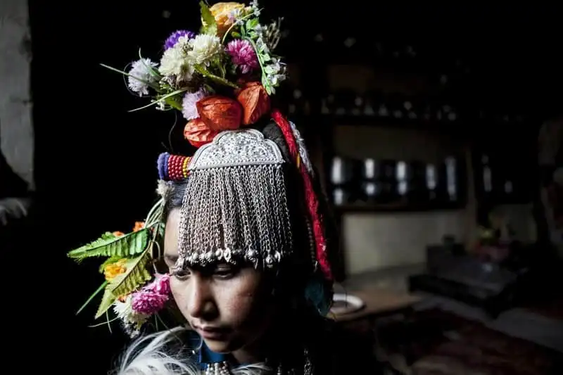 wanderlust-bo-toc-bi-voi-van-hoa-song-trao-doi-vo-tu-thoai-mai-6