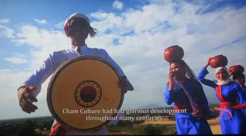 wanderlust-tips-diem-hen-kham-pha-gioi-tai-lhp-tai-lieu-chau-au-viet-nam-1