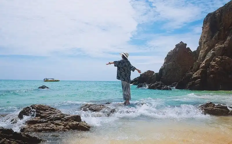 wanderlust-tips-dien-vien-song-chung-voi-me-chong-chia-se-kinh-nghiem-du-lich-quy-nhon-3