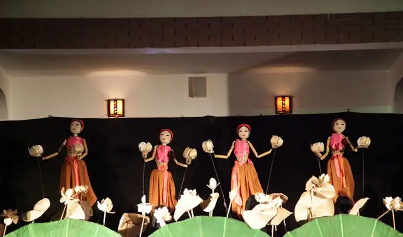 Không gian ẩm thực “Góc Hà Nội” tại Nhà hát Múa rối Việt Nam 5 wanderlust-tips-khong-gian-am-thuc-goc-ha-noi-tai-nha-hat-mua-roi-viet-nam-1