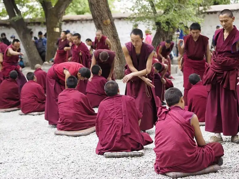 wanderlust-tips-nhat-ky-hanh-trinh-10-ngay-o-tay-tang-ky-3-8