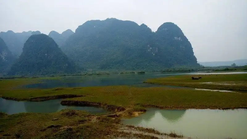 Quảng Bình mở tuyến du lịch mới 5 wanderlust-tips-quang-binh-mo-tuyen-du-lich-moi-1