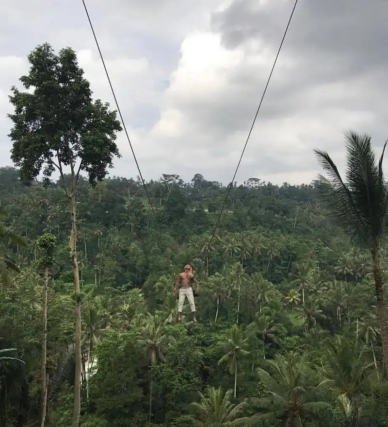 wanderlust-tips-soi-ki-nghi-sang-chanh-cua-hoi-con-nha-giau-instagram-2