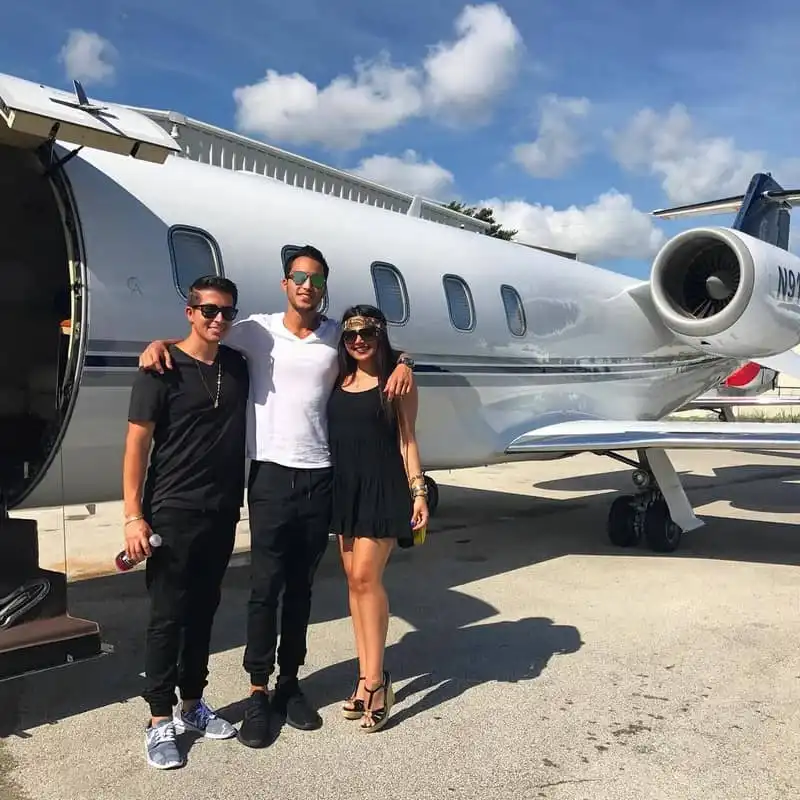 wanderlust-tips-soi-ki-nghi-sang-chanh-cua-hoi-con-nha-giau-instagram-6