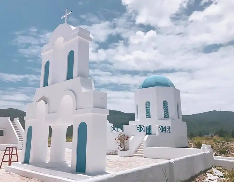 Có một "tiểu Santorini" vô cùng xinh đẹp tại Đà Nẵng 9 wanderlust-tips-tieu-santorini-tai-da-nang-dia-diem-team-song-ao-khong-bo-qua-10