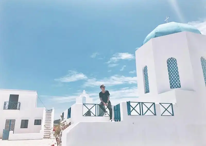 wanderlust-tips-tieu-santorini-tai-da-nang-dia-diem-team-song-ao-khong-bo-qua-9