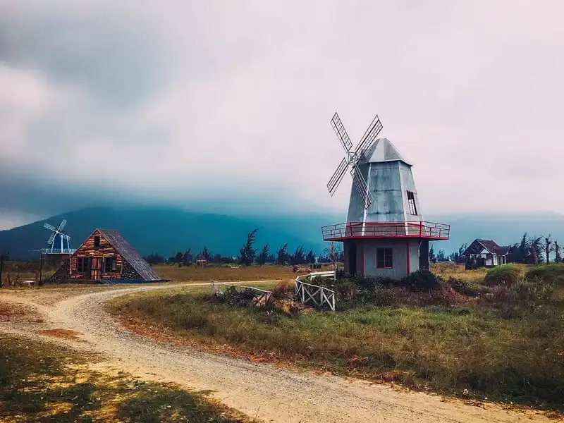 Có một "tiểu Santorini" vô cùng xinh đẹp tại Đà Nẵng 7 wanderlust-tips-tieu-santorini-tai-da-nang-dia-diem-team-song-ao-khong-bo-qua1-1