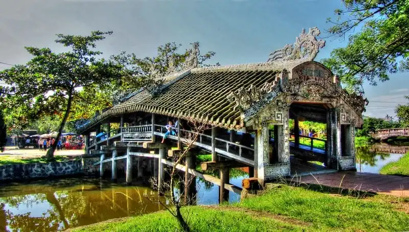 Tới Huế nhớ ghé cầu ngói Thanh Toàn cổ kính bậc nhất Việt Nam 7 wanderlust-tips-toi-hue-nho-ghe-cau-ngoi-thanh-toan-co-kinh-bac-nhat-viet-nam3