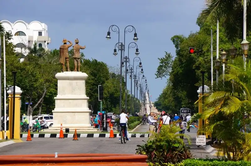 wanderlust-tips-top-10-thanh-pho-hap-dan-nen-di-du-lich-nhat-nam-2017-4