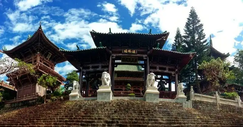 Về Gia Lai, ghé chùa Minh Thành đẹp như ở xứ Phù Tang 15 wanderlust-tips-ve-gia-lai-ghe-tham-chua-minh-thanh-dep-nhu-o-xu-phu-tang-6