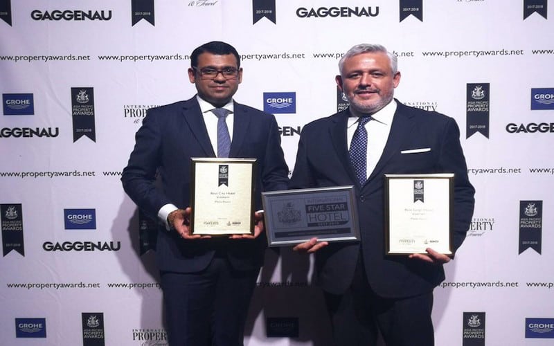Melia Hanoi nhận 3 giải thưởng danh giá từ The International Property and Travel Melia Hanoi nhận 3 giải thưởng danh giá từ The International Property and Travel