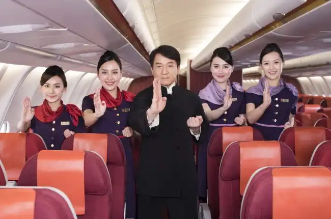 Jackie Chan trở thành đại sứ thương hiệu của hãng hàng không Hong Kong Airlines 5 Hong Kong Airlines