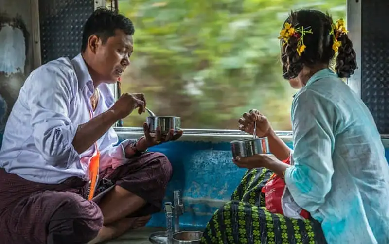 wanderlust tips 9 trai nghiem tuyet nhat o yangon myanmar 5