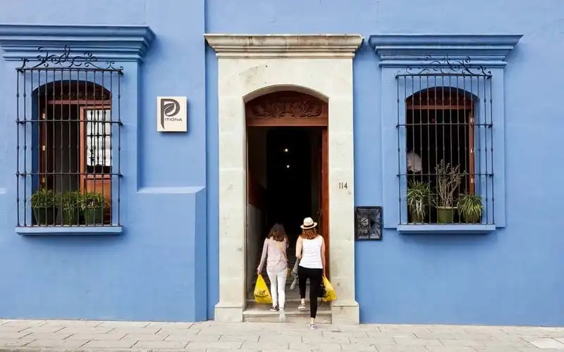 wanderlust tips hoi lot top 15 thanh pho hap dan nhat gioi 11