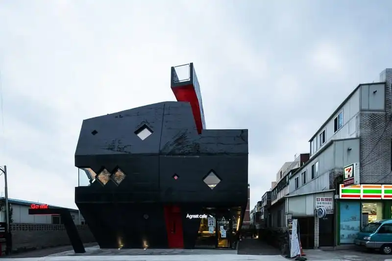 wanderlust tips hostel co thiet ke doc dao nhu trong phim vien tuong 6