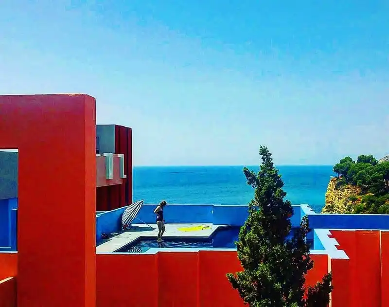 Lạc bước tới "Pháo đài hồng" ở Tây Ban Nha 17 wanderlust tips lac buoc toi phao dai hong o tay ban nha 10