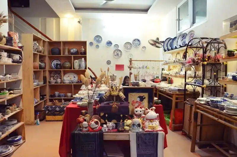 wanderlust tips me man voi 5 tiem gom nho xinh giua long ha noi 100