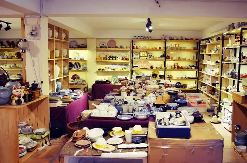 wanderlust tips me man voi 5 tiem gom nho xinh giua long ha noi 353