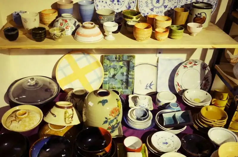 wanderlust tips me man voi 5 tiem gom nho xinh giua long ha noi 373