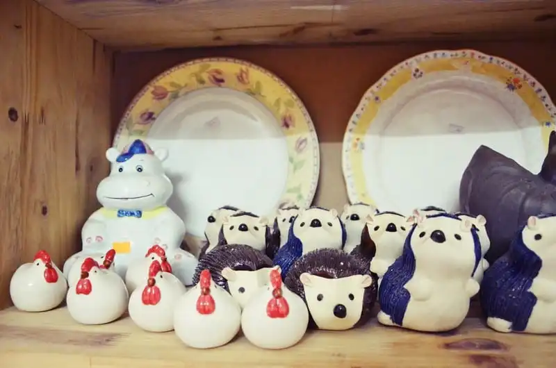 wanderlust tips me man voi 5 tiem gom nho xinh giua long ha noi 51