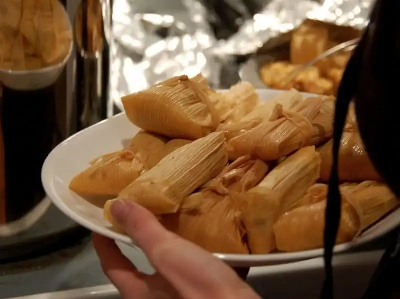 wanderlust tips nguoi dan cac nuoc tren the gioi thich mon an vat nao nhat 6