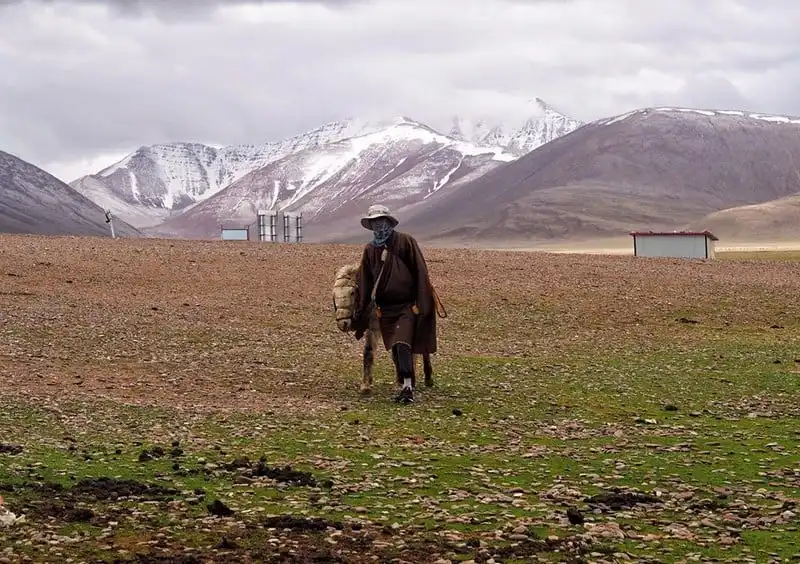 Nhật ký hành trình 10 ngày ở Tây Tạng (Kỳ 8) 10 wanderlust tips nhat ky hanh trinh 10 ngay o tay tang ky 8 9