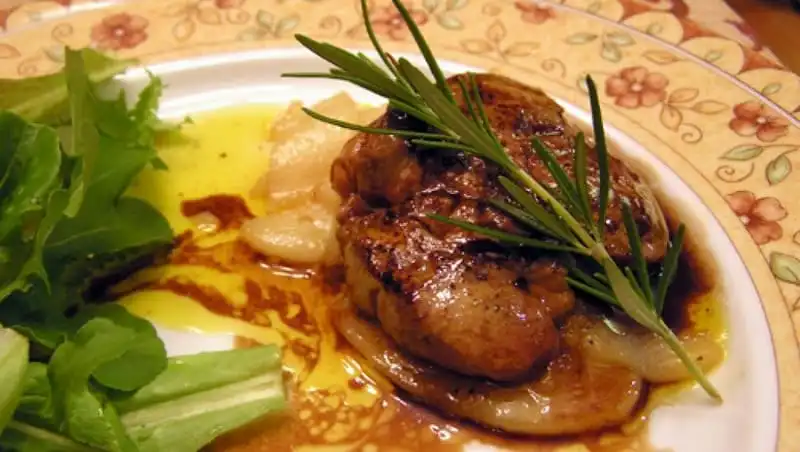 wanderlust tips nhung quy tac thu vi trong van hoa uong cua cac nuoc tren gioi 4