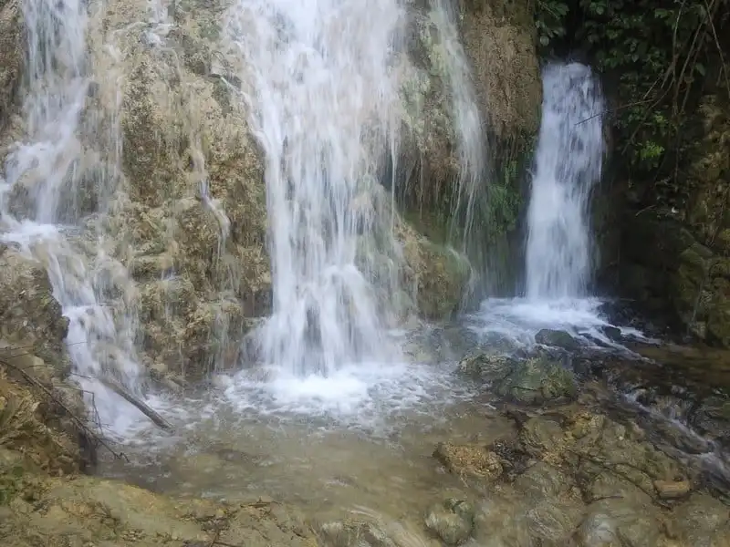 wanderlust tips pa thom hang dong cua nhung nang tien hoa o dien bien 3