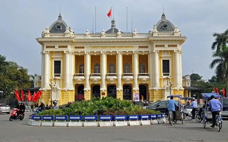 Ra mắt chương trình tham quan ảo Nhà hát Lớn Hà Nội 6 wanderlust tips ra mat chuong trinh tham quan ao nha hat lon ha noi 4
