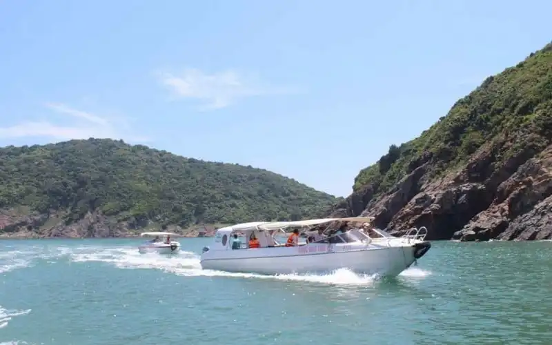 wanderlust tips tan huong binh yen o bai bien son hao dao quan lan 5