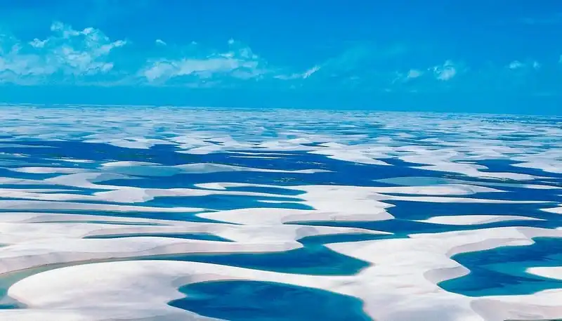 wanderlust tips thien duong tuyet dep giua sa mac chi xuat hien vai thang trong nam 7