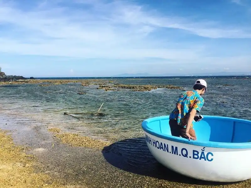 Vi vu Phú Yên nhớ đừng bỏ qua hòn Chùa 12 wanderlust tips vi vu phu yen nho dung bo qua hon chua 3