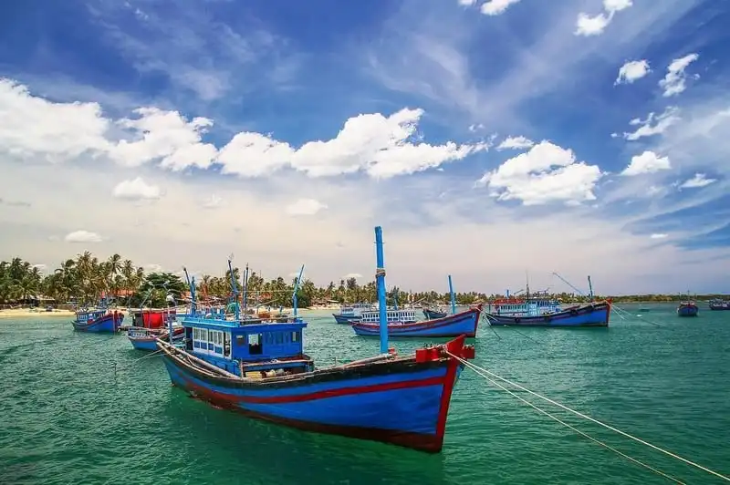 Vi vu Phú Yên nhớ đừng bỏ qua hòn Chùa 8 wanderlust tips vi vu phu yen nho dung bo qua hon chua 8