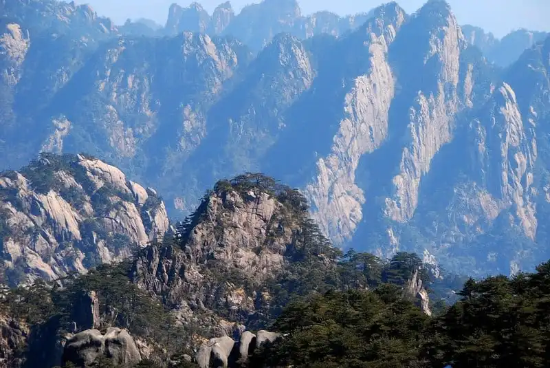 wanderlust tips 10 khach san tren gioi co khung canh dep den nin tho 28