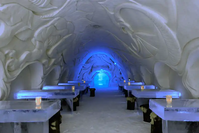 wanderlust tips 10 nha hang tuong nhat gioi danh cho thuc khach ua mao hiem 2