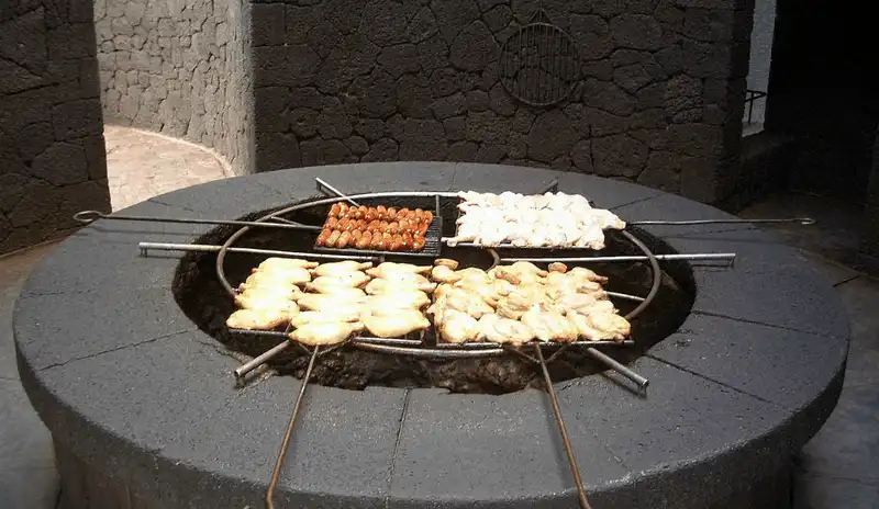 wanderlust tips 10 nha hang tuong nhat gioi danh cho thuc khach ua mao hiem 4