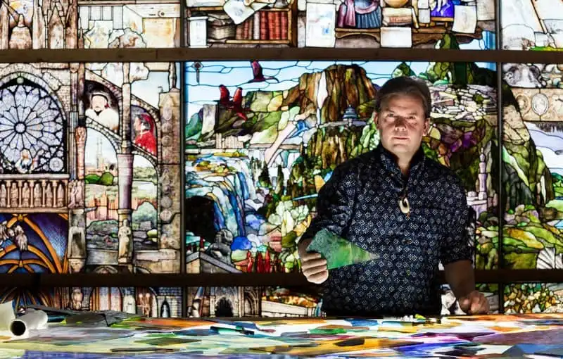 12 năm và 60.000 mảnh thủy tinh để tái tạo quá trình tiến hóa nhân loại 6 wanderlust tips 12 nam va 60 000 manh thuy tinh de tai tao qua trinh tien hoa nhan loai 2