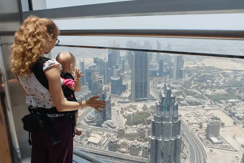 wanderlust tips chuyen du lich chau cua cap sinh doi 4 thang tuoi 37