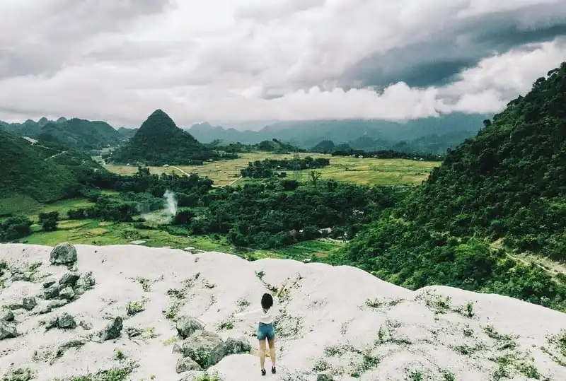 Đèo Đá Trắng – Vẻ đẹp ngỡ trời Âu ở Hòa Bình 7 wanderlust tips deo da trang ve dep ngo troi au o hoa binh 4
