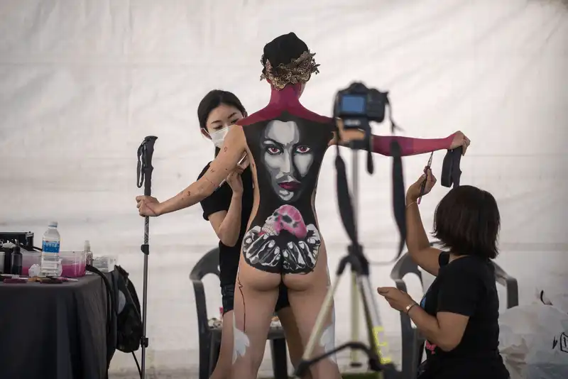 Du khách đổ về Hàn Quốc tham dự Lễ hội bodypainting quốc tế 9 wanderlust tips du khach ve han quoc tham du le hoi ve tranh tren co 7