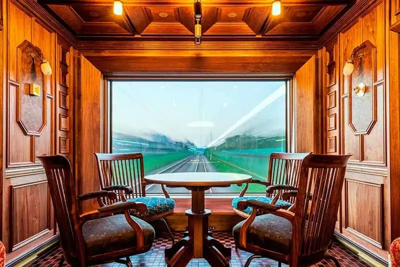 wanderlust tips kham pha ben trong chuyen tau lua hang sang 7 sao cua nhat ban 2