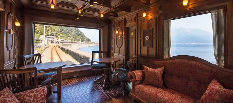 wanderlust tips kham pha ben trong chuyen tau lua hang sang 7 sao cua nhat ban 5