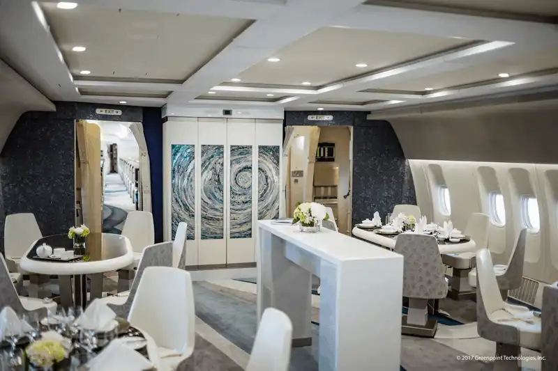 wanderlust tips kham pha crystal skye may bay sang chanh bac nhat gioi 7