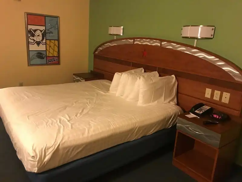 wanderlust tips kham pha nhung dieu thu vi ben trong khach san disney 10