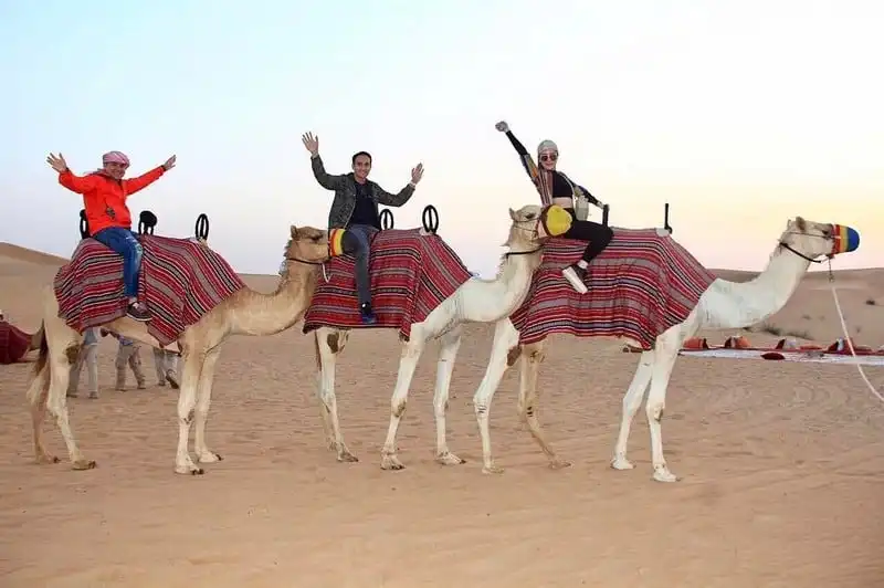 wanderlust tips nu ty phu 28 tuoi va nhung chuyen du lich trong mo 8