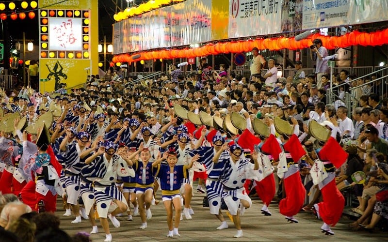 Hơn 1 triệu người đổ về Nhật Bản tham dự Lễ hội nhảy múa Awa Odori 5 wanderlust tips hon 1 trieu nguoi ve nhat ban tham du le hoi nhay mua 3
