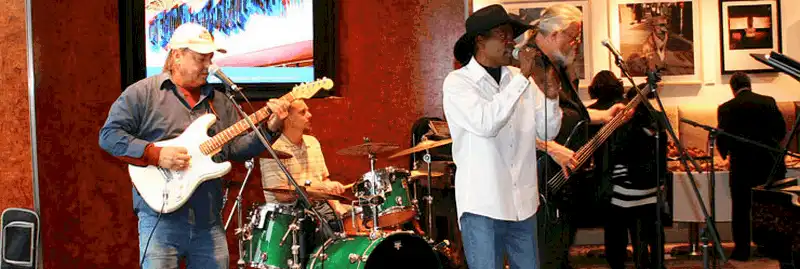 wanderlust tips 10 dieu bat ngo du khach co lam o san bay 10