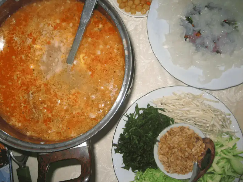 Đến Quy Nhơn, ăn sứa nước lèo ngon "quên lối về" 7 wanderlust tips den quy nhon sua nuoc leo ngon quen loi ve 4