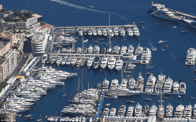 Hàng trăm siêu du thuyền đổ về tụ hội tại Monaco 5 wanderlust tips hang tram sieu du thuyen ve tu hoi tai monaco 2